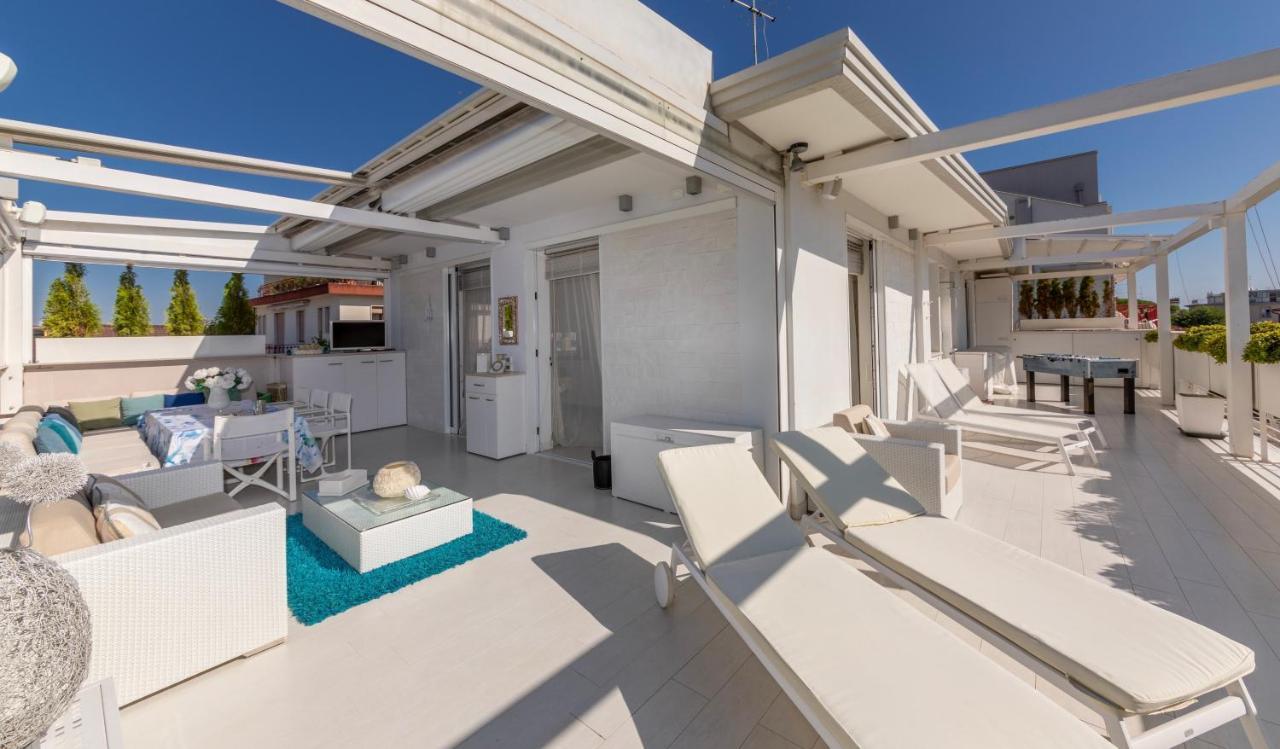 Magnifico Appartamento Dominique Jesolo Lido Carraro Immobiliare - Family Apartments Dış mekan fotoğraf